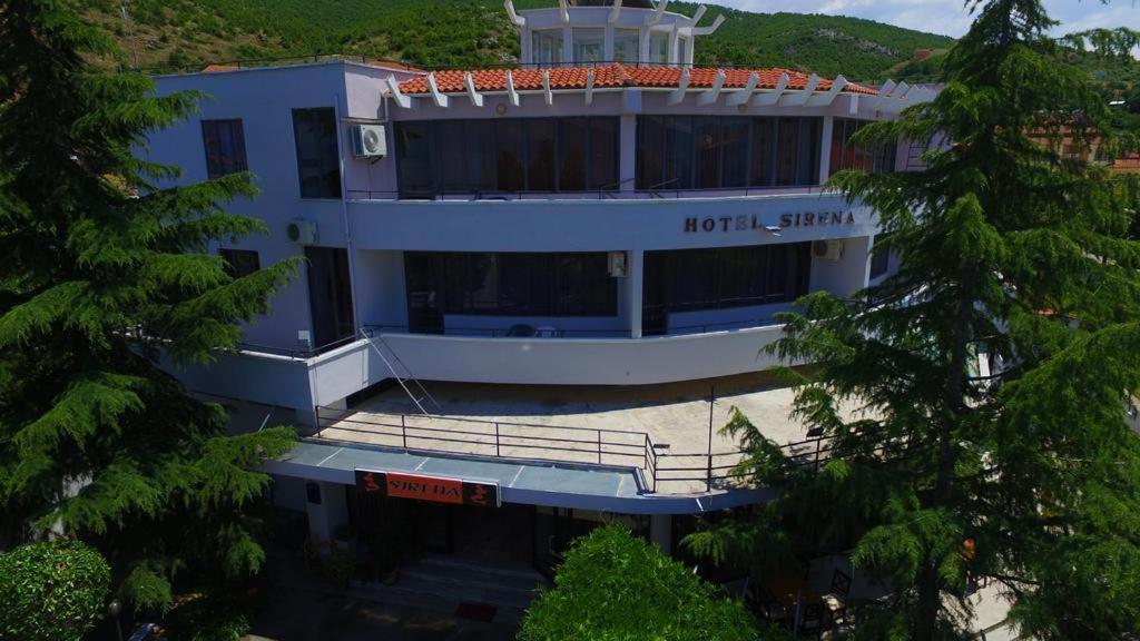 Sirena Hotel Tushemisht 外观 照片